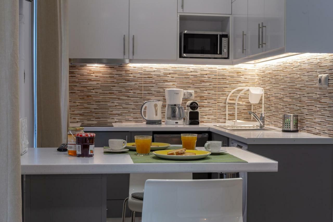 Gazi Square Luxury Studio Apartment Athens Exterior photo